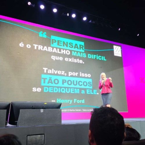 Trabalhar dá trabalho